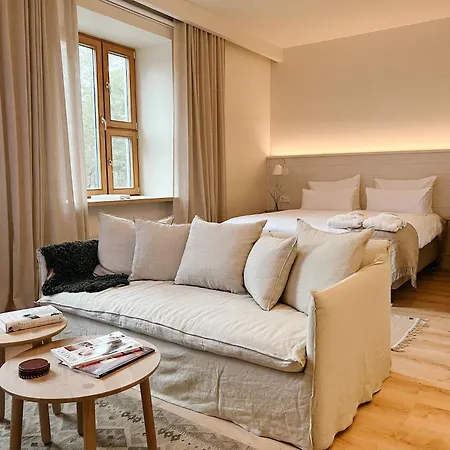 Hotel Laspa House
